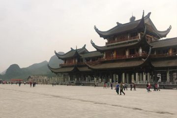Tam Chúc