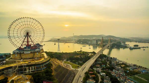Hạ Long - Khu du lịch nổi tiếng của Quảng Ninh