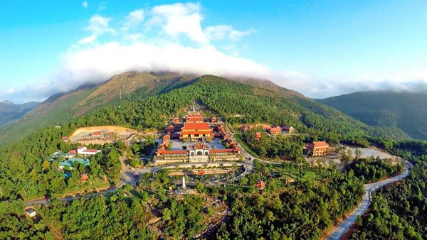 Chùa Ba Vàng - Quảng Ninh