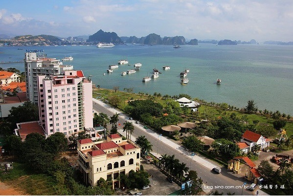Phong cảnh thành phố Hạ Long
