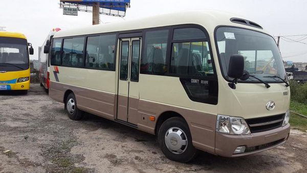 Các dòng xe du lịch 29 chỗ tại Xe du lịch Minh Đức Bật mí giá thuê xe 29 chỗ 2 ngày 1 đêm mới nhất 2021, Xe Du Lịch Minh Đức