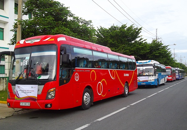 Cho thuê xe du lịch 45 chỗ giá rẻ 3 Cho thuê xe du lịch 45 chỗ giá rẻ, Xe Du Lịch Minh Đức