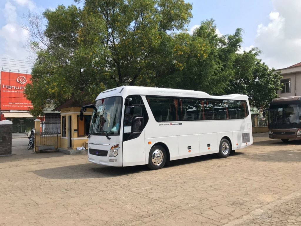 Thuê xe 35 chỗ - Dịch vụ thuê xe du lịch 35 chỗ Minh Đức 2023 2 Thuê xe 35 chỗ – Dịch vụ thuê xe du lịch 35 chỗ Minh Đức 2023, Xe Du Lịch Minh Đức