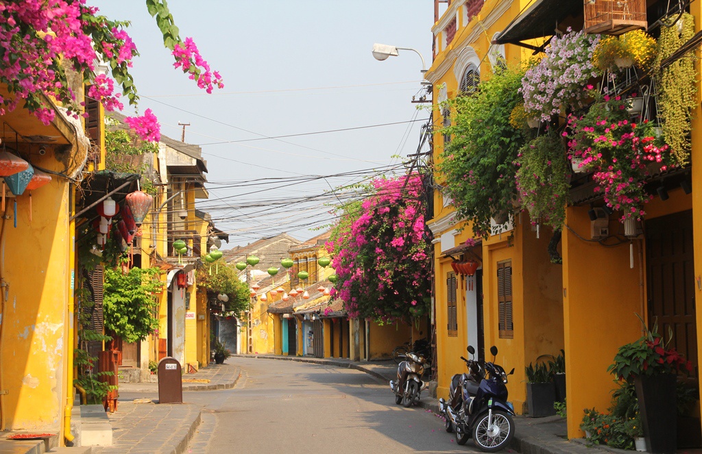 Cách chọn xe du lịch và gợi ý một vài địa điểm vui chơi khi du lịch Đà Nẵng Hội An 6 Cách chọn xe du lịch và gợi ý một vài địa điểm vui chơi khi du lịch Đà Nẵng Hội An, Xe Du Lịch Minh Đức