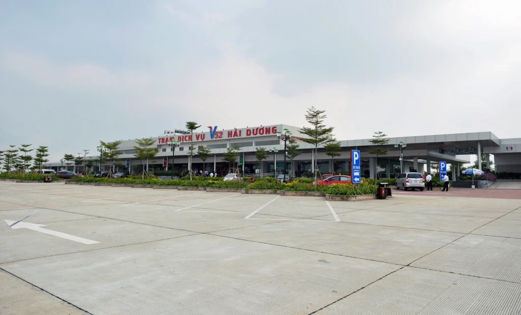 Dịch vụ thuê xe Hà Nội Hạ Long – Xe đời mới, đưa đón tận nơi ,giá chỉ từ 1.200.000 VNĐ 2 Trạm dừng nghỉ V52